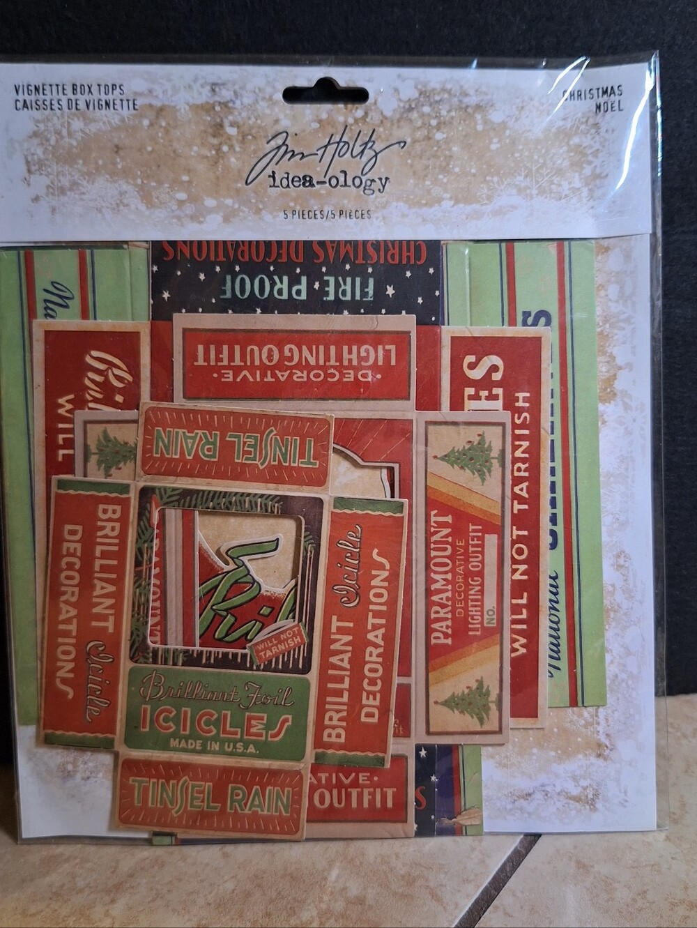 Tim Holtz Idea-ology VIGNETTE BOX TOPS #TH93755 Christmas Dated 2018